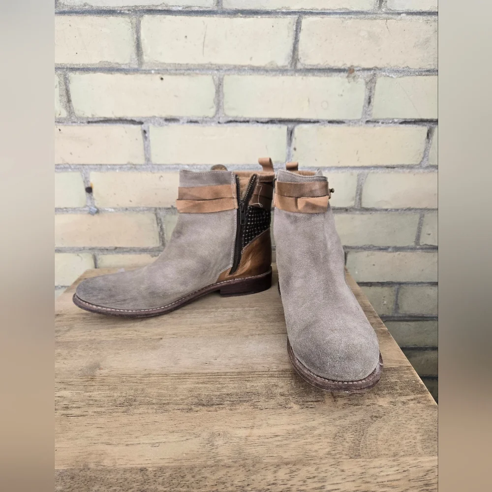 Anthropologie Holding Horses Boots - Picture 11 of 11